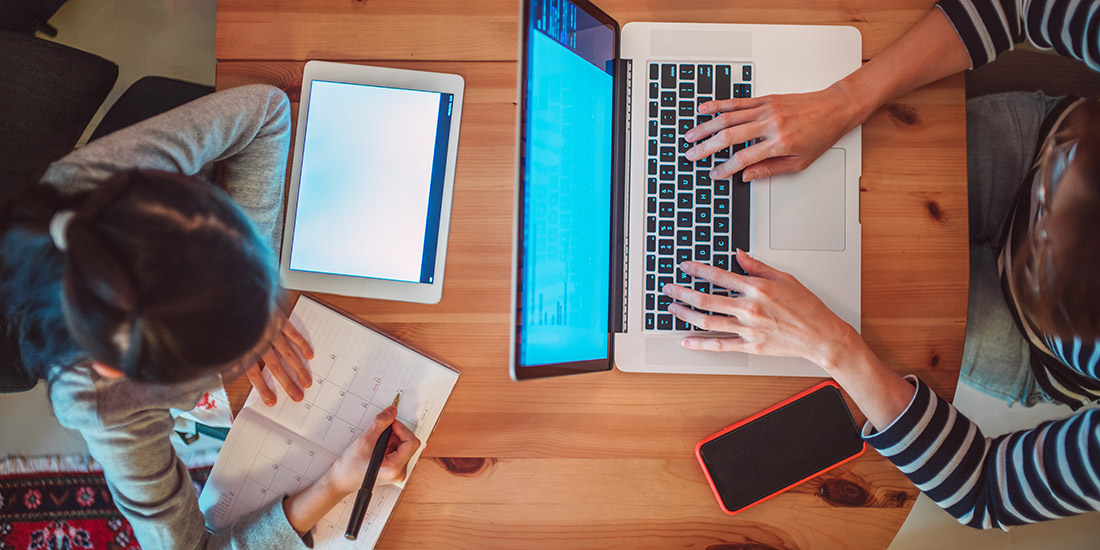 Top 5 Benefits of Online Learning - The Online Business Academy