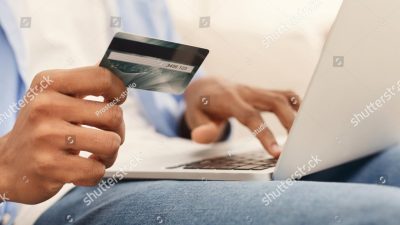 Online Purchase Credit Card Stock Photo 521772859 | Shutterstock