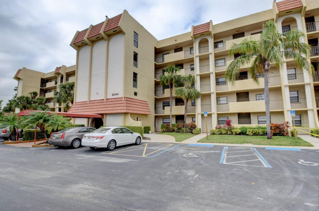 Free Images : architecture, house, window, town, roof, building, home ... Free Images : architecture, house, window, town, roof, building, home ...
